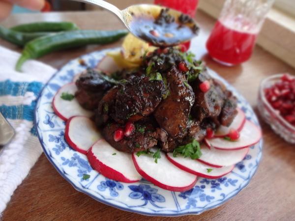 Chicken Livers with Caramelized Onion and Pomegranate Molasses