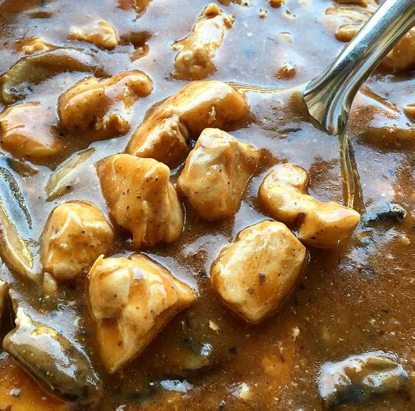 CHICKEN WITH MUSHROOM & COCONUT BROWN SAUCE